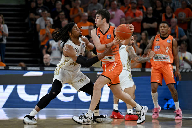 英联杯决赛 英联杯决赛