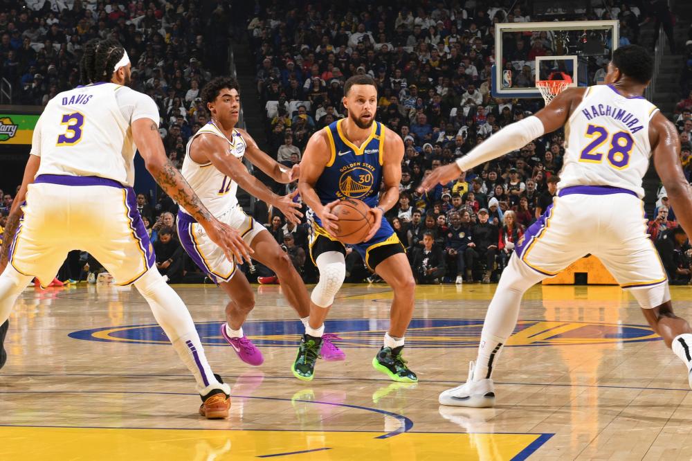 击败了足球 击败了足球