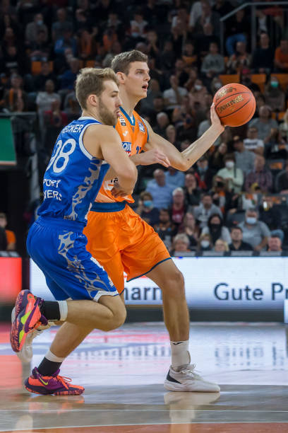 反击破门 反击破门